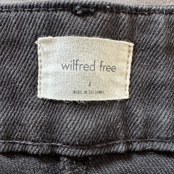 Aritzia Wilfred Free Modern Cargo Pant size 4 in black - Picture 3 of 6